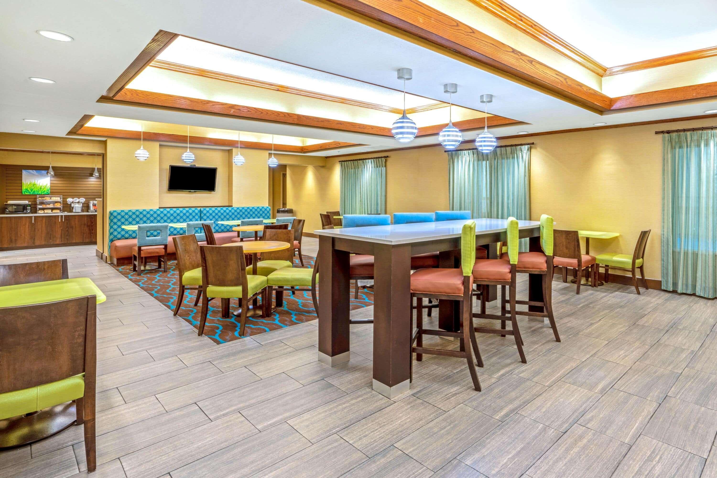 La Quinta By Wyndham Midwest City - Tinker Afb Exterior photo
