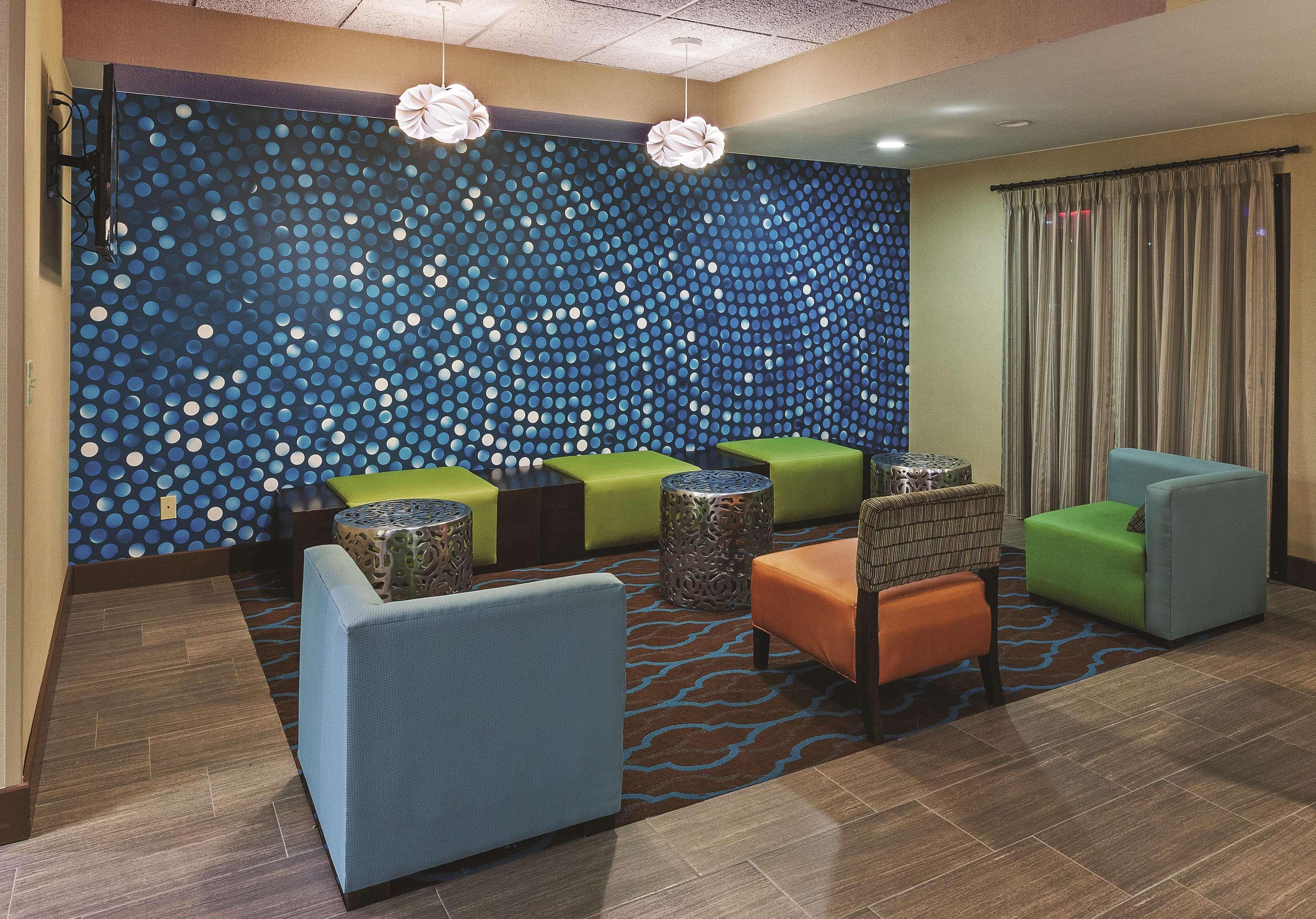 La Quinta By Wyndham Midwest City - Tinker Afb Exterior photo